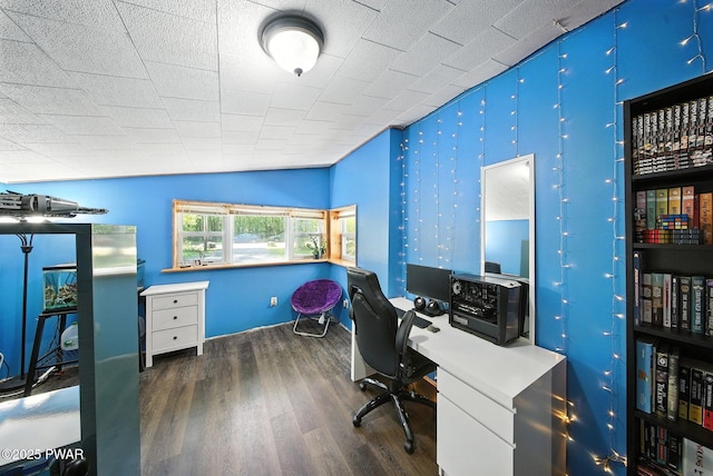 201 Oak Hill Rd, Hawley, PA 18428 - office space featuring wood finished floors