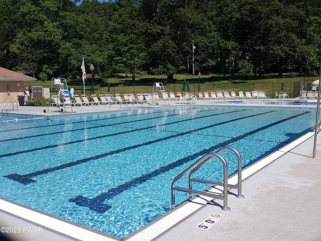 188 Forest Ridge Dr, Hawley, PA 18428 - view of community pool