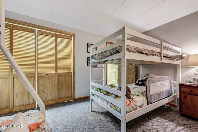 122 Waterfront Dr, Greentown, PA 18426 - carpeted bedroom featuring baseboards