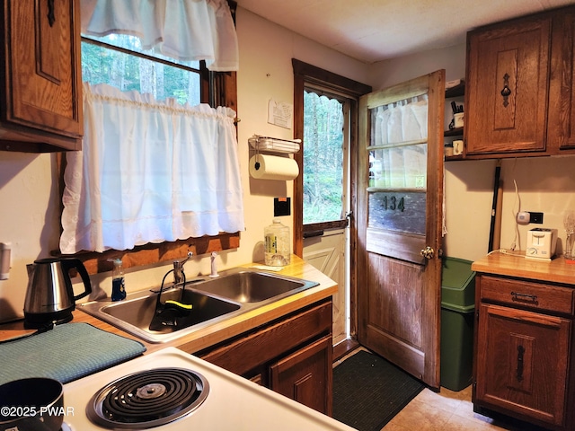 134 Laurel Trl, Greentown, PA 18426 - photo 2