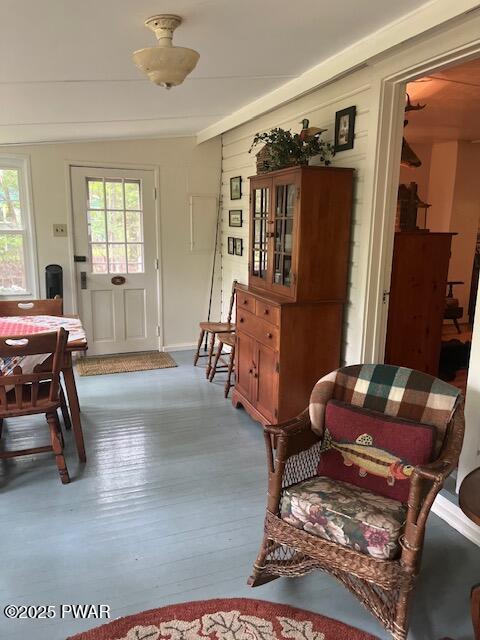 138 Lake Minisink Rd E, Dingmans Ferry, PA 18328 - dining room with wood finished floors and vaulted ceiling