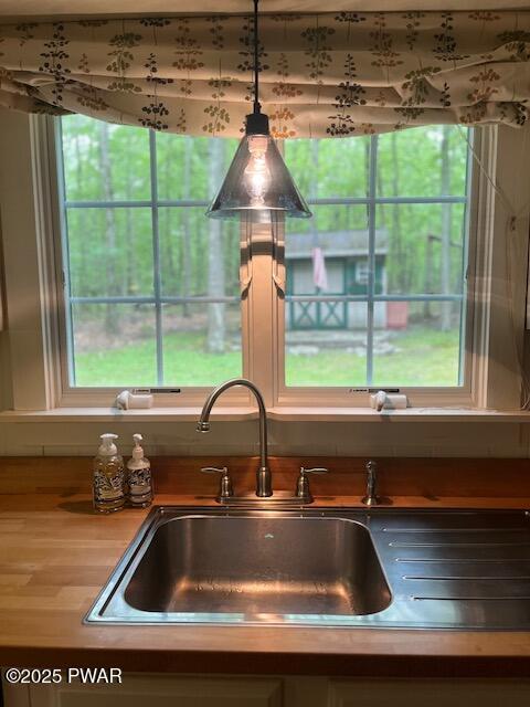 138 Lake Minisink Rd E, Dingmans Ferry, PA 18328 - kitchen view of a sink