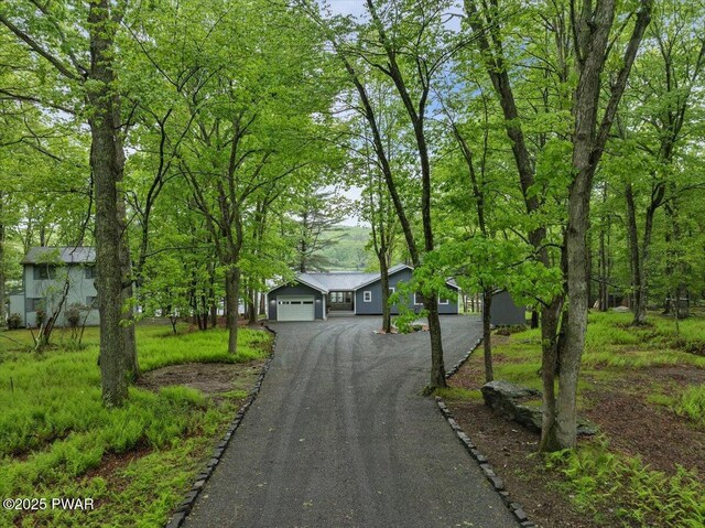 105 Cherry Point Ct, Hawley, PA 18428 - ranch-style home featuring a garage and driveway