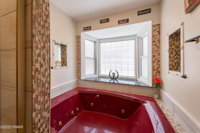 65 N Shore Dr, Albrightsville, PA 18210 - bathroom with a jetted tub