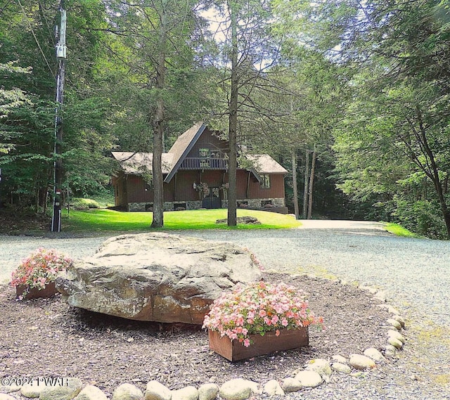 103 Schrenk Dr, Greentown, PA 18426