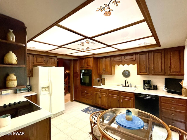 103 Schrenk Dr, Greentown, PA 18426