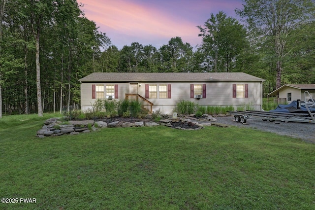 78 Orion Way, Lake Ariel, PA 18436 - manufactured / mobile home with a front yard