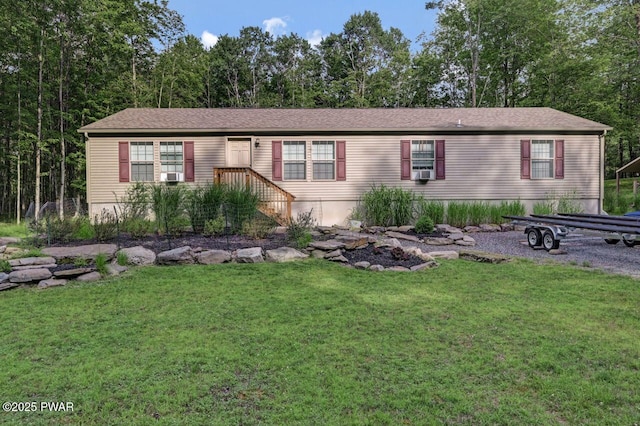 78 Orion Way, Lake Ariel, PA 18436 - manufactured / mobile home with a front lawn and cooling unit
