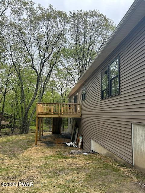 119 Lenape Dr, Milford, PA 18337 - view of yard featuring a wooden deck
