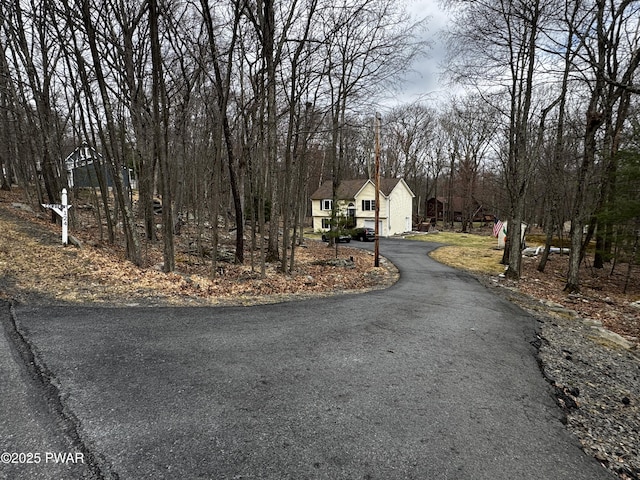 124 Cowberry Ln, Milford, PA 18337 - photo 2