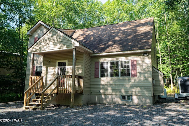 view of front of property