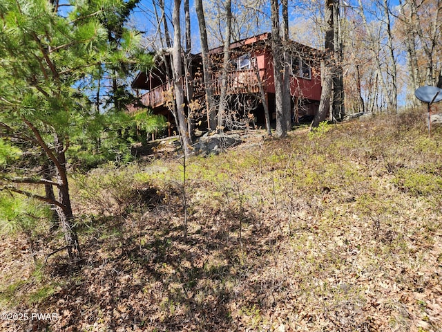 800 Pony Ct, Lords Valley, PA 18428 - view of yard with a wooden deck