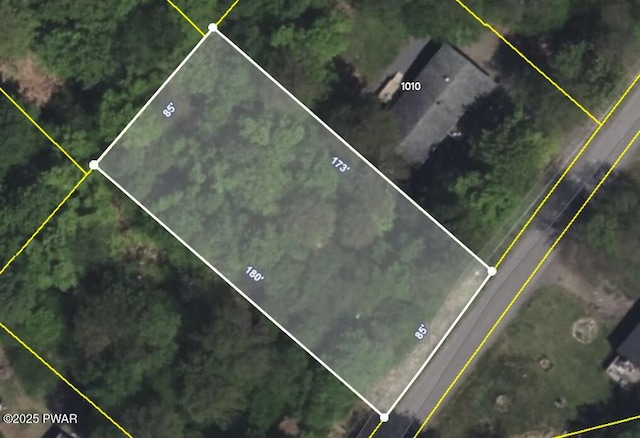 10 Mohawk Trl, Gouldsboro, PA 18424 - photo 1