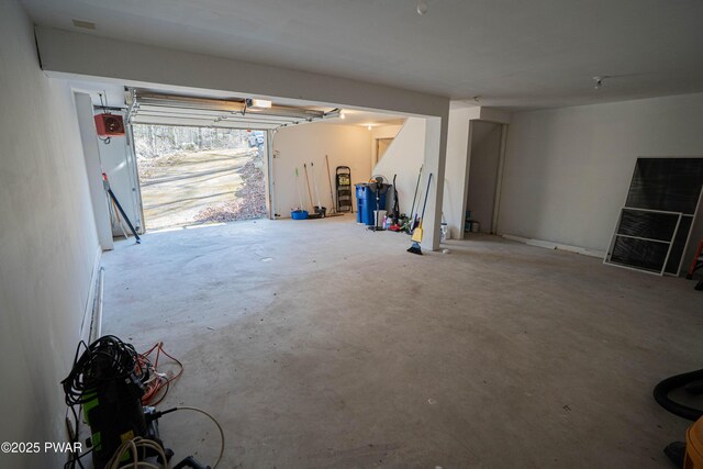 92 Thornwood Ter, Lake Ariel, PA 18436 - view of garage