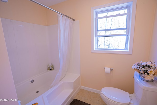 92 Thornwood Ter, Lake Ariel, PA 18436 - full bathroom featuring baseboards, toilet, shower / bath combination with curtain, and tile patterned flooring