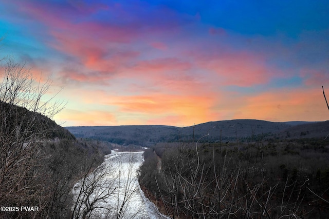 117 Rocky Rd, Lackawaxen, PA 18435