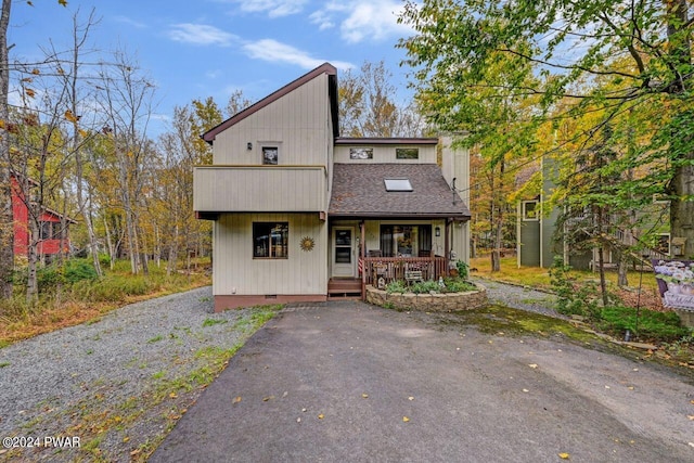 view of front of property with a porch