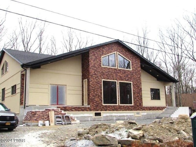 101 Appaloosa Dr, Lords Valley, PA 18428 - view of side of home