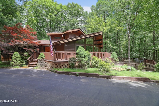 10 Cove Point Cir, Lakeville, PA 18438 - view of front of house featuring a deck