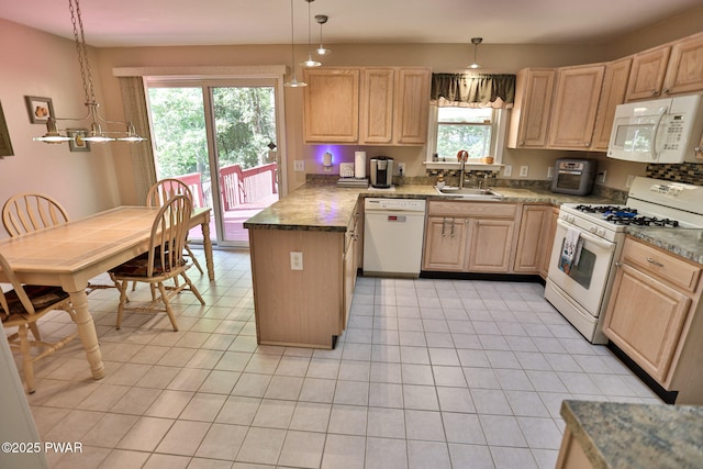 185 Iroquois Trl, Milford, PA 18337 - photo 17