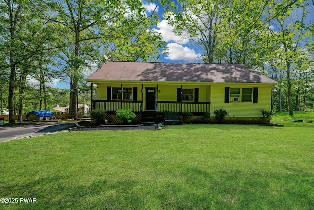 135 Kiel Rd, Milford, PA 18337 - view of front of property featuring a porch and a front yard