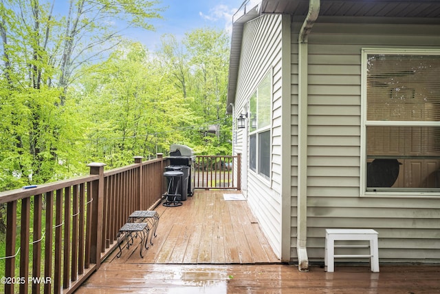 4 Pebble Ct, Lake Ariel, PA 18436 - wooden terrace with grilling area