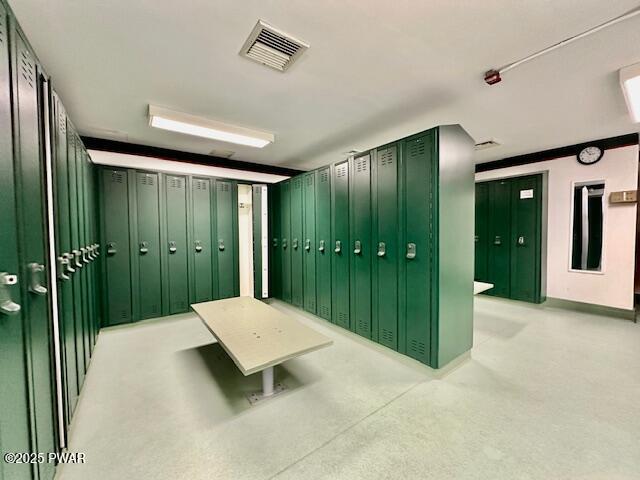 124 Granite Dr, Lords Valley, PA 18428 - view of corridor
