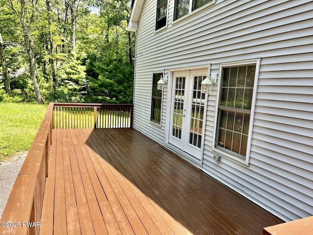 121 Canterbrook Dr, Hawley, PA 18428 - view of deck