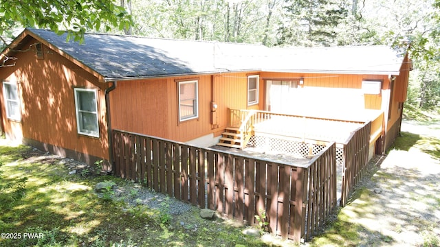 127 Fetlock Dr, Lords Valley, PA 18428 - photo 2
