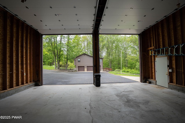 1111 Advent Rd, Lake Ariel, PA 18436 - view of garage