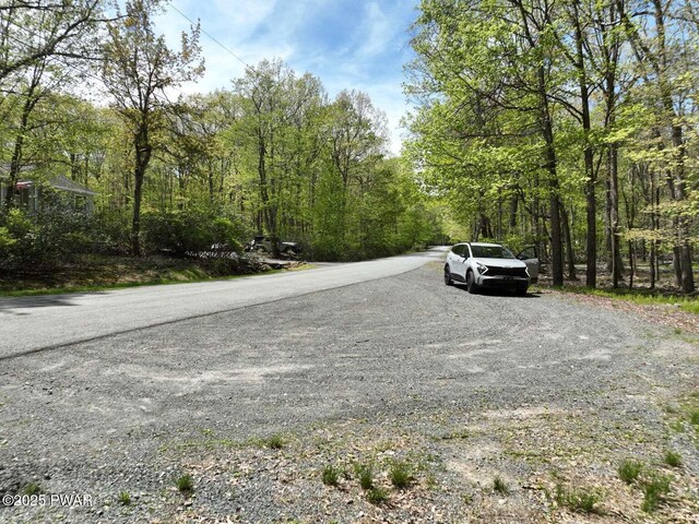 Bennett Ln, Milford, PA 18337