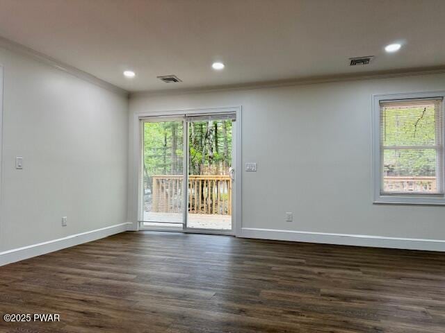 404 Forest Dr, Lords Valley, PA 18428 - unfurnished room featuring baseboards, dark wood finished floors, recessed lighting, and crown molding