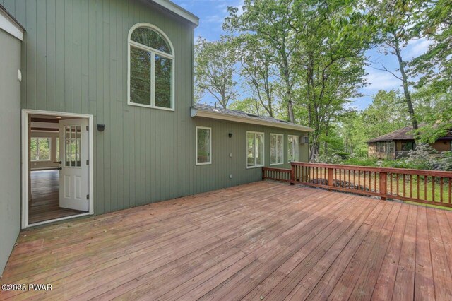 103 Goldrush Dr, Lords Valley, PA 18428 - view of wooden terrace