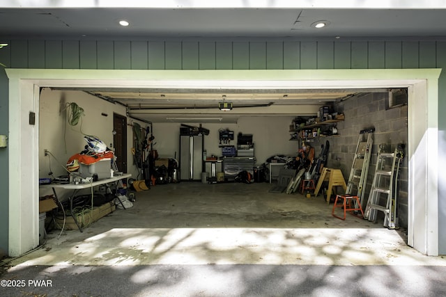 108 Bayberry Ct, East Stroudsburg, PA 18301 - garage with a workshop area