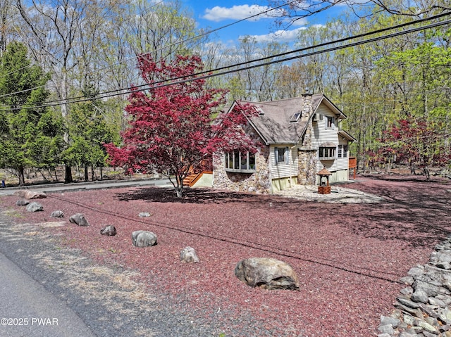 109 Glenbrook Dr, Dingmans Ferry, PA 18328 - view of front of property featuring a shingled roof