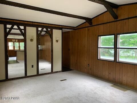 118 Middle Rd, Greentown, PA 18426