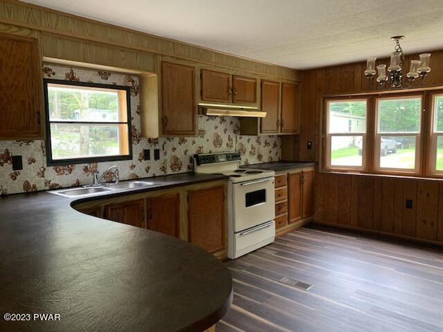 118 Middle Rd, Greentown, PA 18426