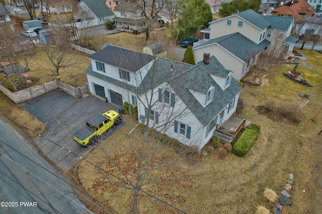 birds eye view of property featuring a residential view