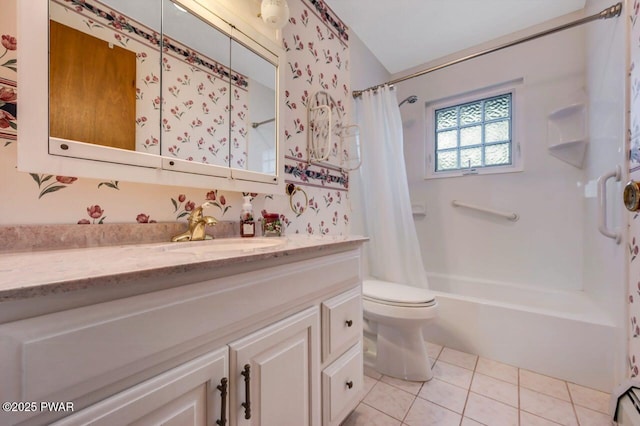 1528 Mount Cobb Rd, Jefferson Township, PA 18436 - bathroom featuring tile patterned flooring, vanity, and shower / bath combo with shower curtain