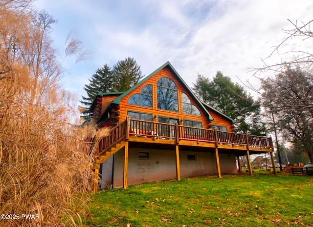 1007 Apache Ct, Lake Ariel, PA 18436 - back of property featuring a deck, log exterior, and a yard