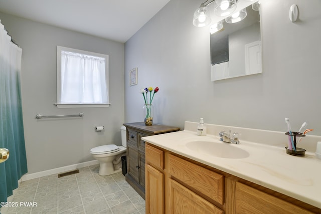 102 Circle Dr, Milford, PA 18337 - full bath with vanity and a shower with shower curtain