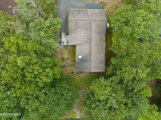 102 Circle Dr, Milford, PA 18337 - aerial view of property and surrounding area