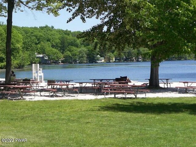 LOT99 Fawn Lake Dr, Hawley, PA 18428
