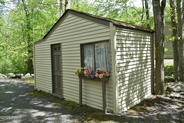 121 Mountain View Dr, Lords Valley, PA 18428 - view of shed