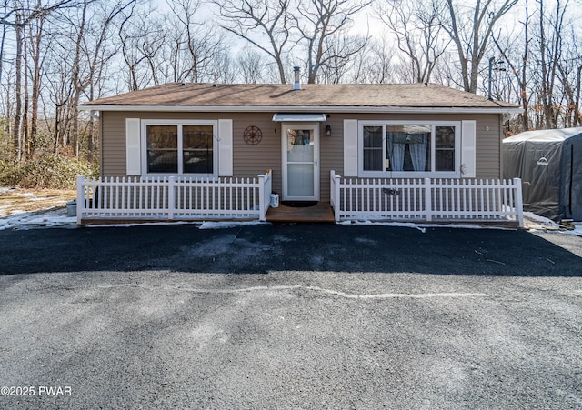 view of front of home