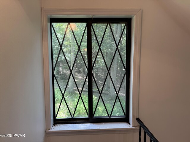 219 Woodpecker Ct, Bushkill, PA 18324 - detailed view