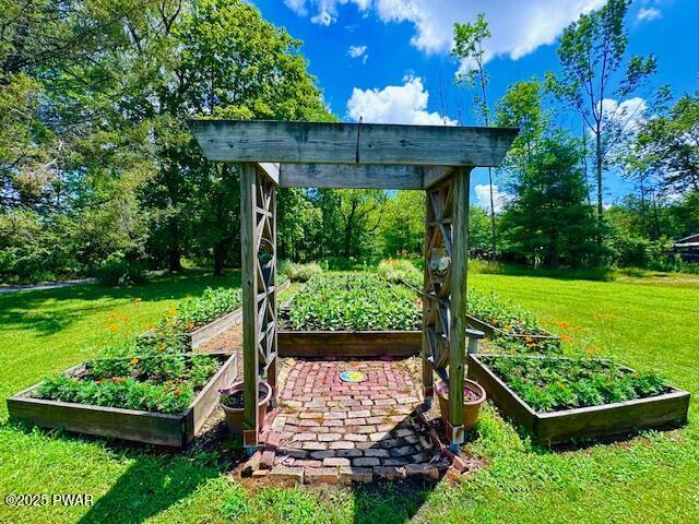 150 Shafran Dr, Lake Ariel, PA 18436 - photo 3