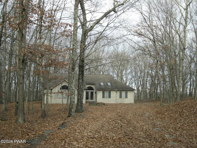 view of front facade