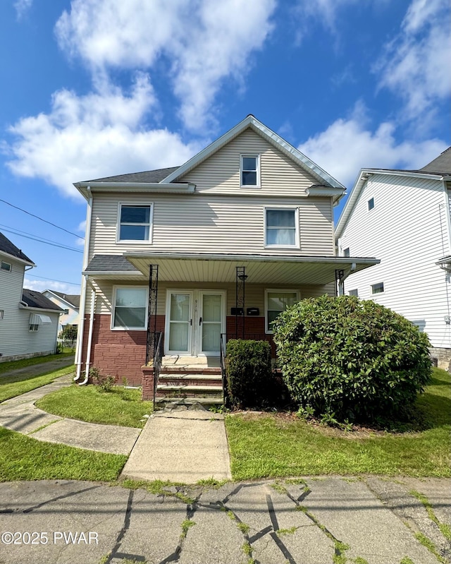 911 Lincoln Ave, Blakely, PA 18447 - photo 2
