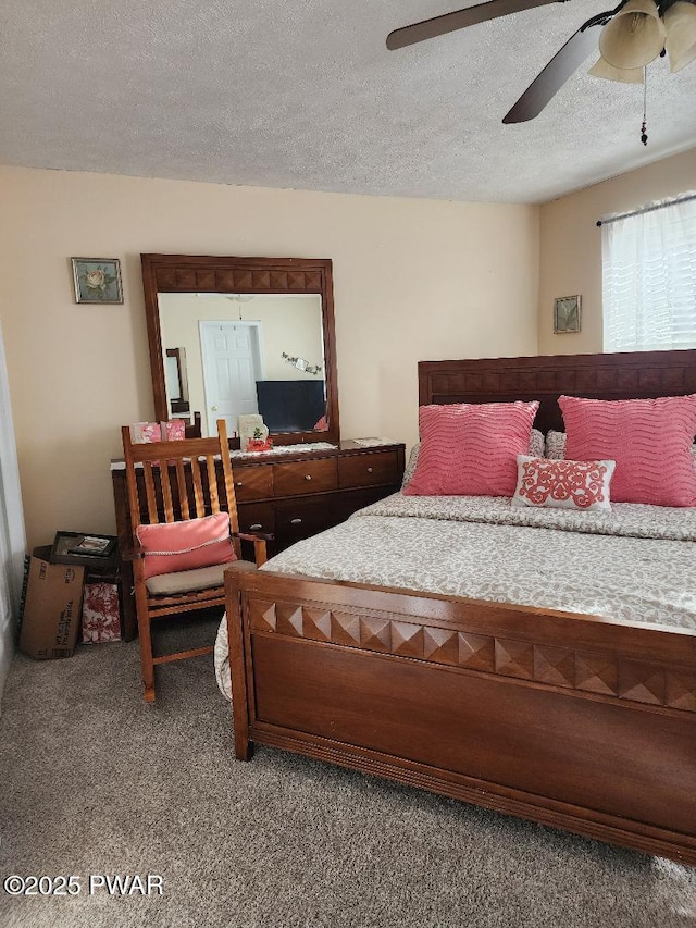 814 Clearview Dr, Long Pond, PA 18334 - bedroom with carpet, a ceiling fan, and a textured ceiling